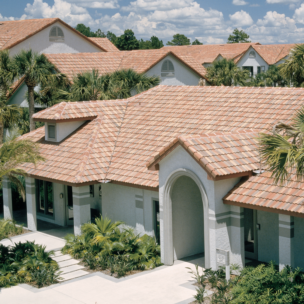 Shows building in Florida with a metal roof by Westlake which mimics the appearance of a traditional tile roof.